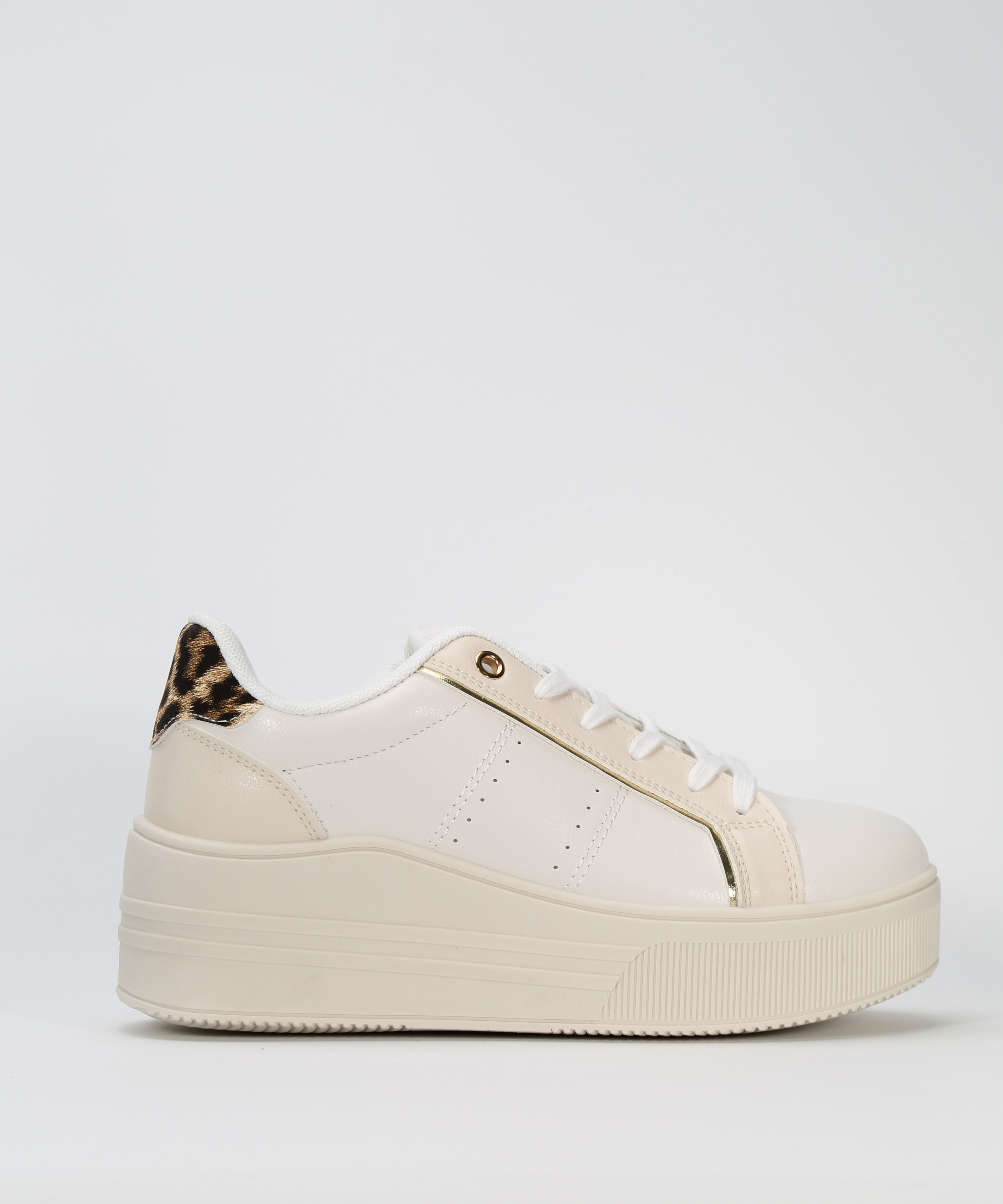 Zapatilla talonera estampada image number null